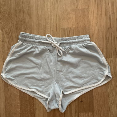 Shorts  S