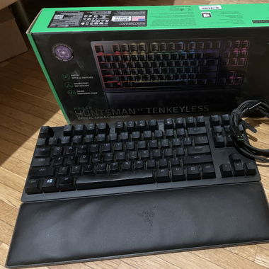 Clavier gaming Razer huntsman v2 (TKL)
