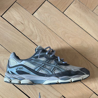 Adidas gel-NYC oatmeal/obisdian grey