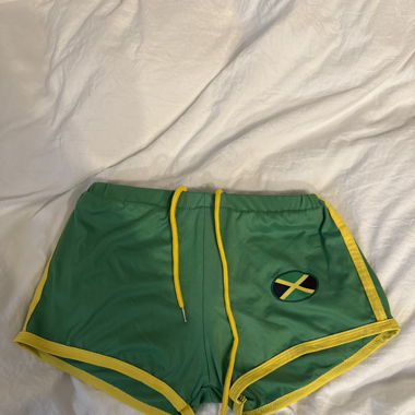 Kurze stoffhose