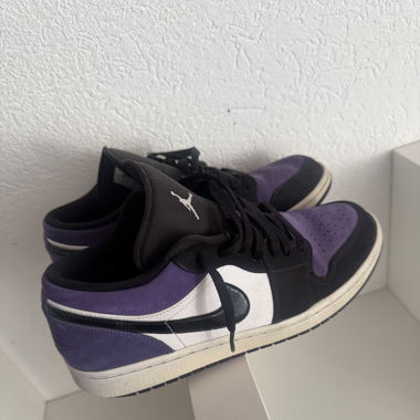 Jordan 1 low court purple