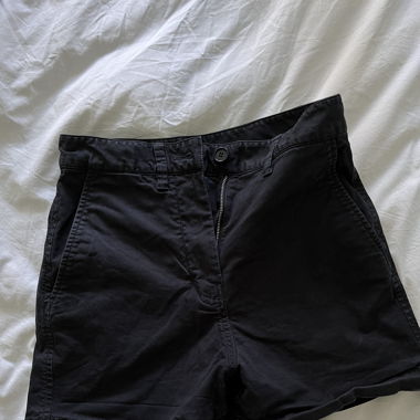 ARKET SHORTS BLACK