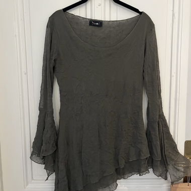 Asymmetrical Green Top