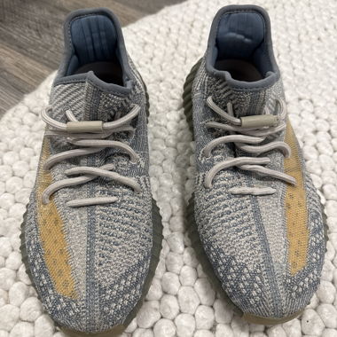 YEZZY Sneaker blau