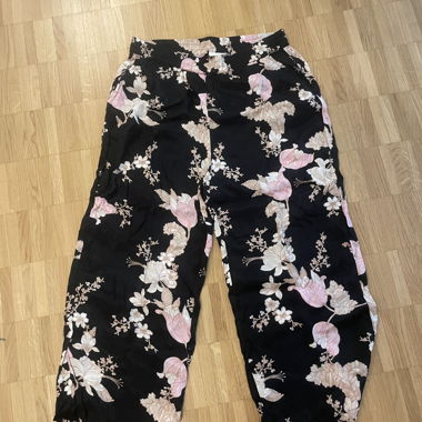 Pantaloni floreali KAFEE