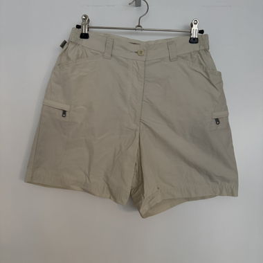 AIGLE beige cargo shorts