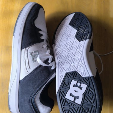 DC Herren Skaterschuhe Grösse EU43
