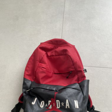 Rucksack Jordan rot-schwarz