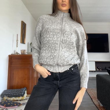 knitted jumper  
