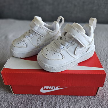 Nike White Kids' Shoe - Size 18