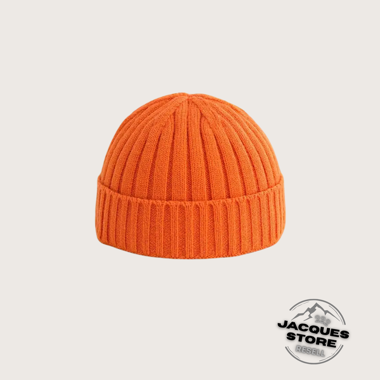 Orange Rippstrick-Mütze