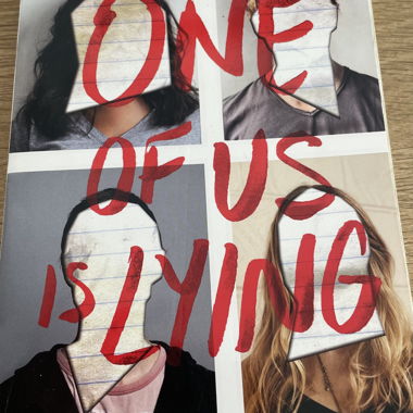 One of us is lying de Karen M.McManus