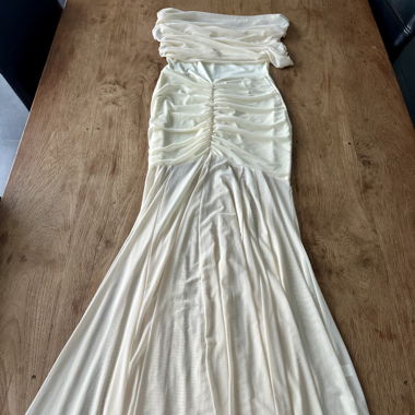 Elegantes Abendkleid Gr. 34, Creme, neuwertig