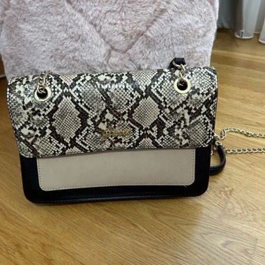 Guess Bag