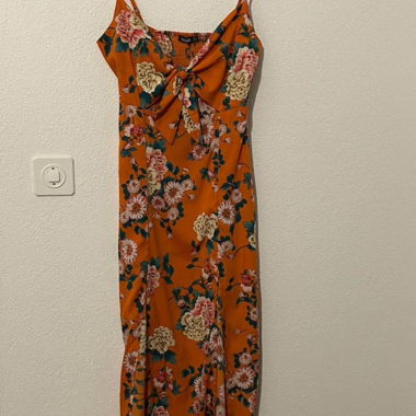 BOOHOO Langkleid Grösse 36