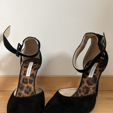 Diane Von Furstenberg shoes
