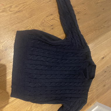Dunkel blauer strickpulli 