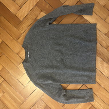 Pull gris
