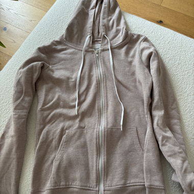 Veste à capuche zippée beige