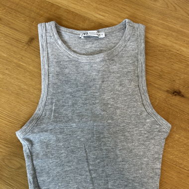Zara Grey Cropped Ribbed Tank Top