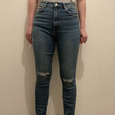 ZARA High-Waist Jeans