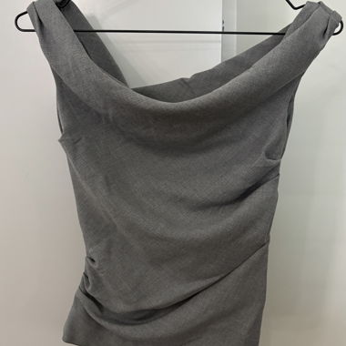 offshoulder top