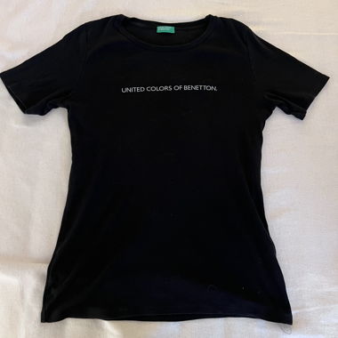 Schwarzes T-Shirt Benetton
