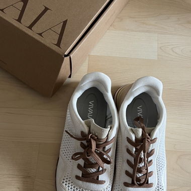 VIVAIA knit sneakers EU 39