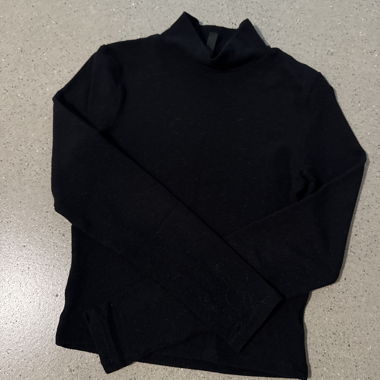 Pull à col roulé noir