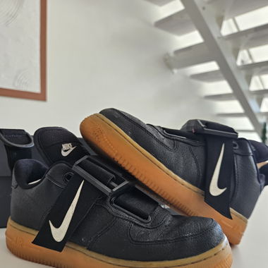 Nike Air Force 1 Utility Low Black