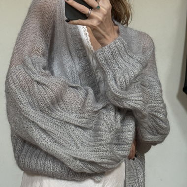 Cardigan lavorato a mano in mohair e seta – nuovo