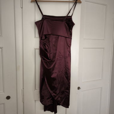 Kleid in Seidenoptik