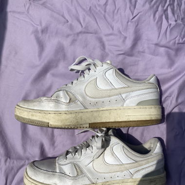 Nike Sneaker