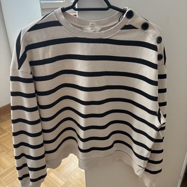 Maglione H&M con bottoni