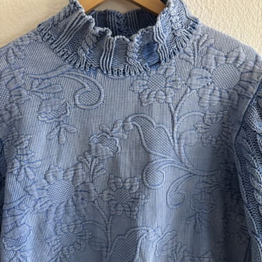Blauer Pullover Sweater House