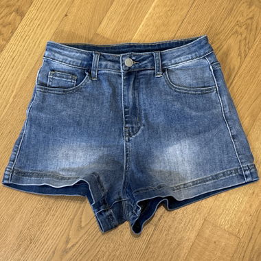 Pantaloncini in denim blu