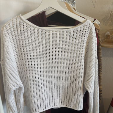 White knit sweater 