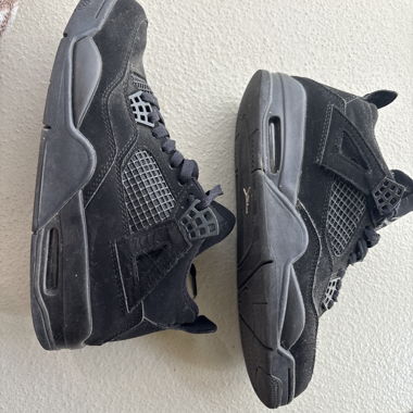 JORDAN 4 BLACK CAT