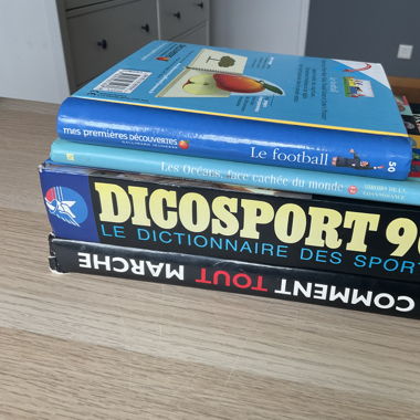 4 livres divers
