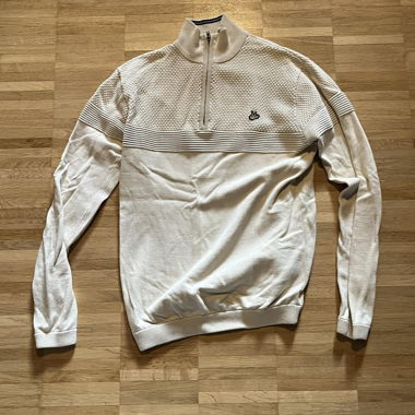 Beiger Strickpullover