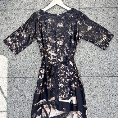 Seidenkleid von Hugo Boss, Gr. 38, NEU!!!