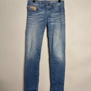 Jeans Diesel a lavaggio chiaro