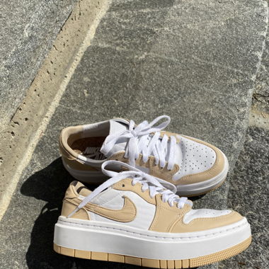 Air Jordan 1 elevate 