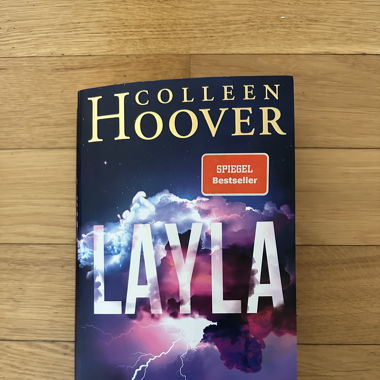 layla - colleen hoover