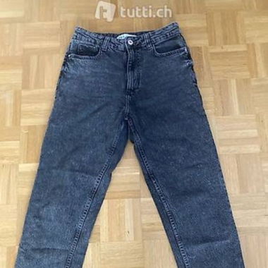 Mom Jeans Zara 
