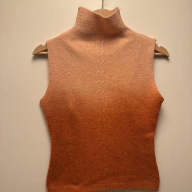Pull débardeur à col roulé orange