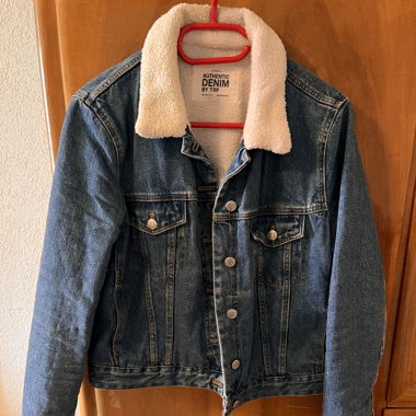 Veste en jeans fourrée 