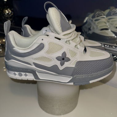Sneaker LV