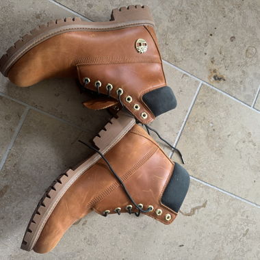 Timberland leather boots