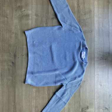 Calvin Klein sweater